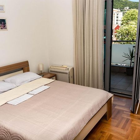 Bobo Apartment Budva Eksteriør billede